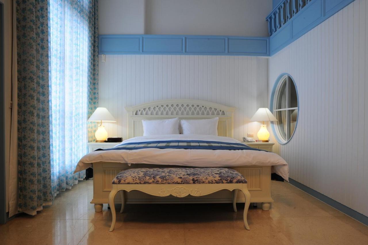 Chateau Villa Тоученг Екстериор снимка